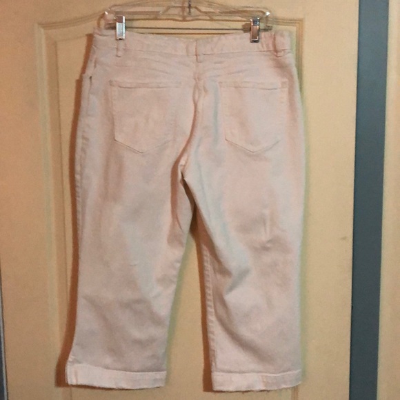Joe Fresh wide leg capris (12) - Picture 3 of 6